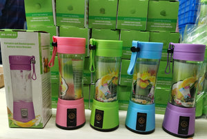 Mixrion USB Mini Blender – Portable Smoothie & Juice Maker